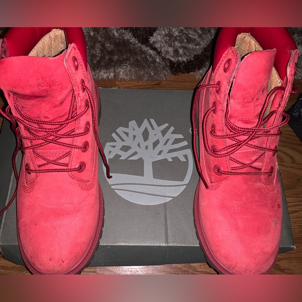 Red Timberland kids